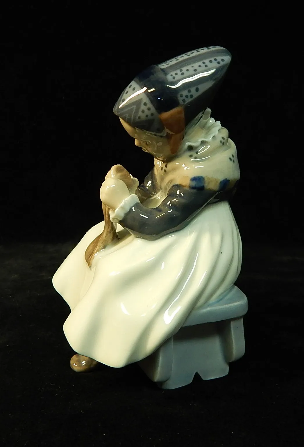 Bing & Gr?ndahl Woman Sewing Figurine