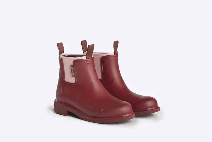 Bobbi Gumboot | Beetroot/Light Pink (Enhanced Traction)