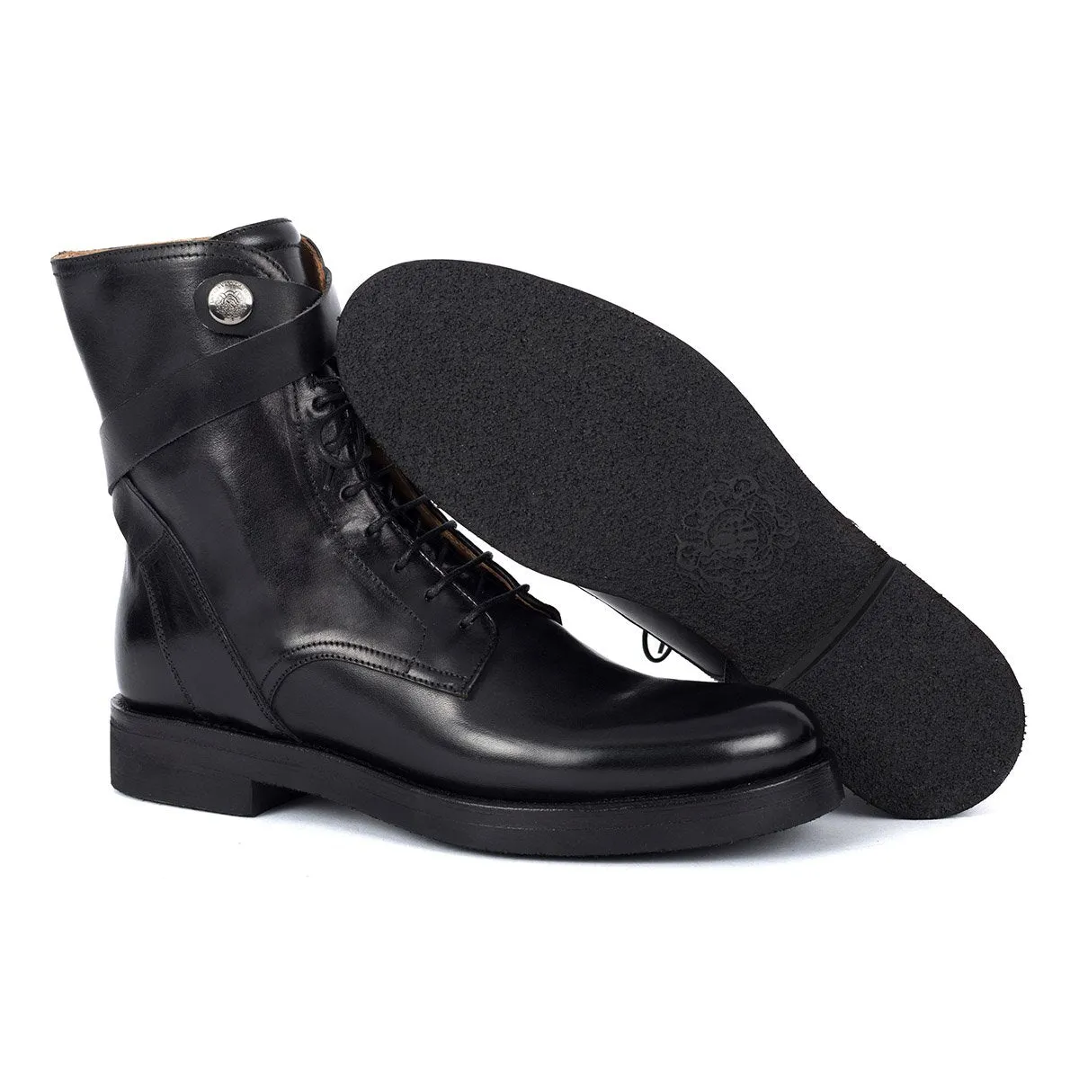 CAMIL 70021<br>Black lace-up boots