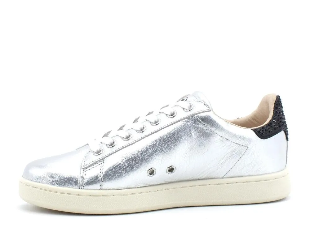 MOA Sneaker Metallic Silver MD410