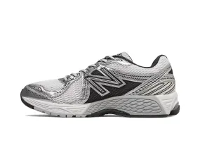 New Balance 860v2 "Black White Silver"