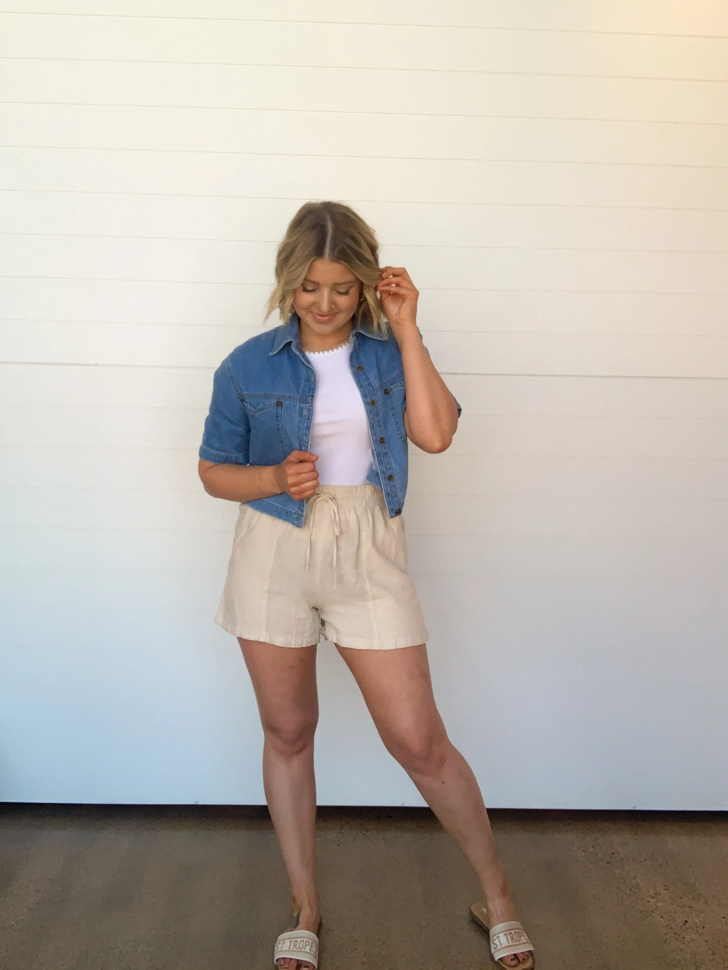 The Birdie Short Sleeve Button Down Crop Shirt