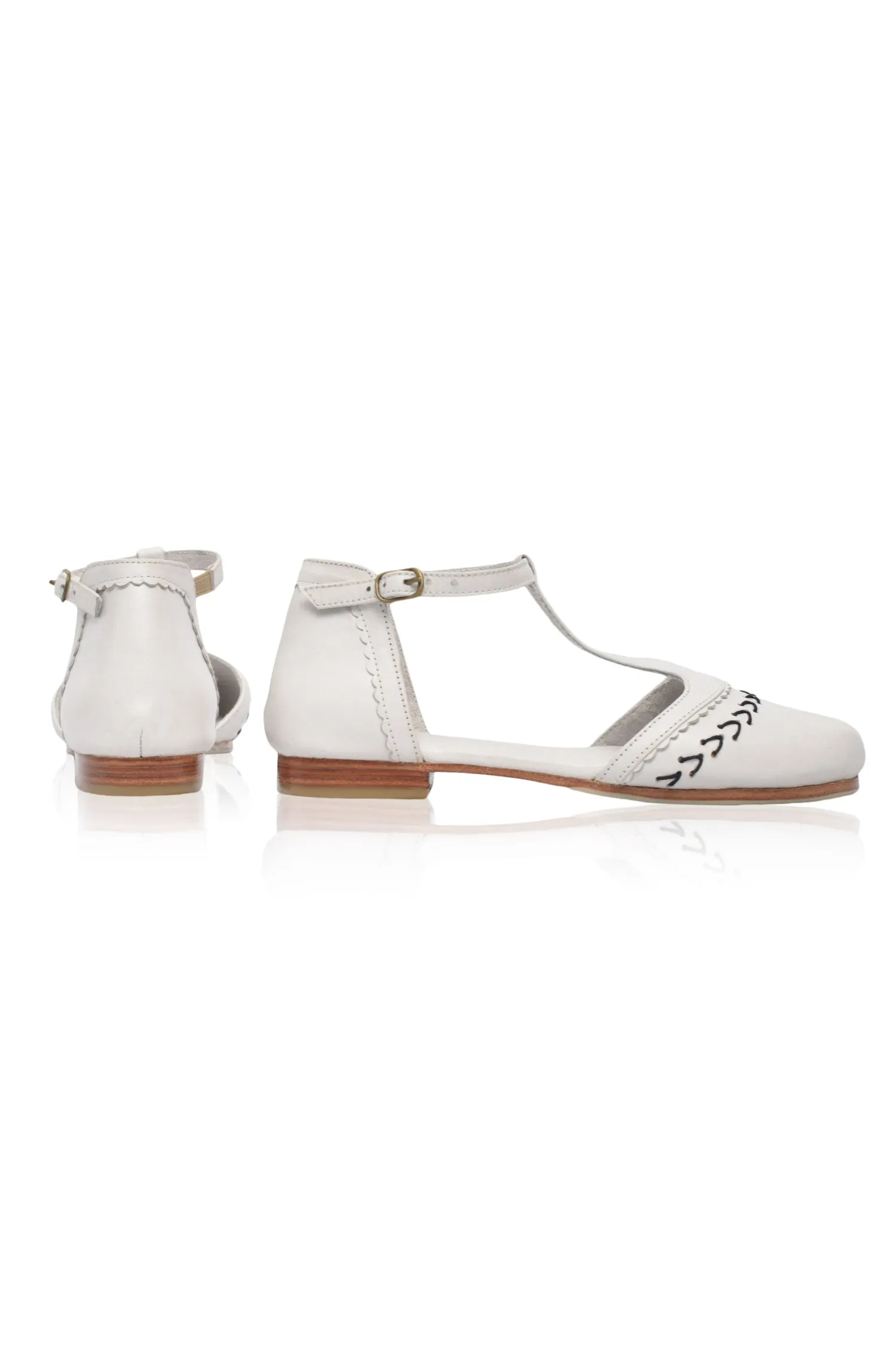 Wonderland T-strap Leather Flats